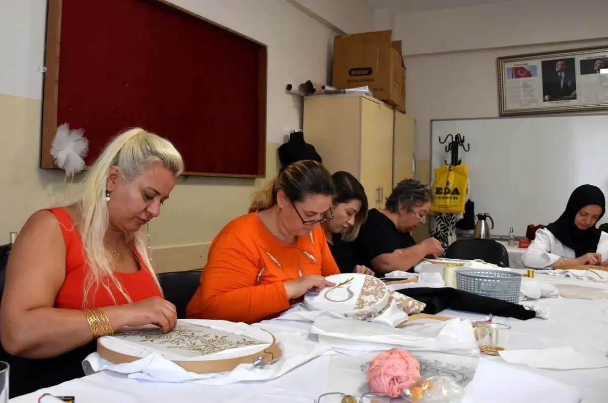 gaziantepte kadinlarin el sanatlariyla ekonomik kazanc elde etmesi destekleniyor XkUuQSUO.jpg