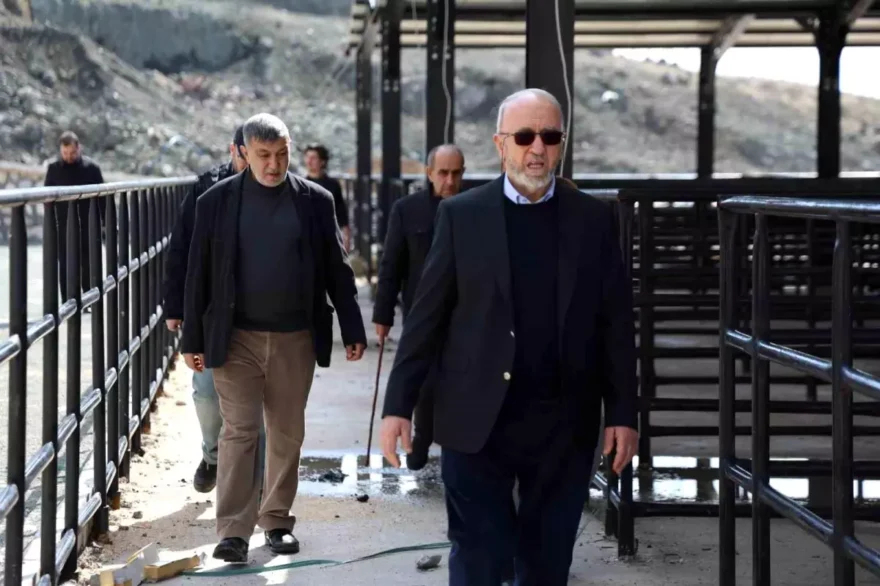 Başkan Dumandağ: “Fırat HÜTTMER, Elazığ ve Çevresindeki Hayvancılıkla İlgili Tüm İhtiyaçlara Cevap Verecek”